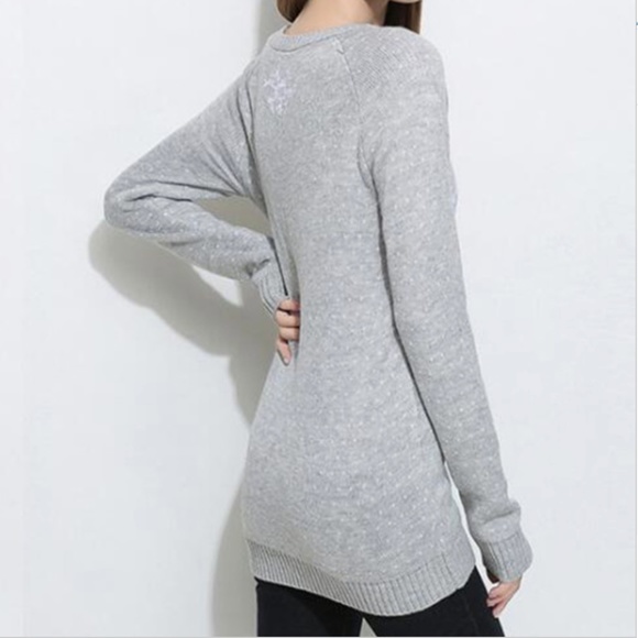 Crew Neck Snowman Sweater - Picture 7 of 8